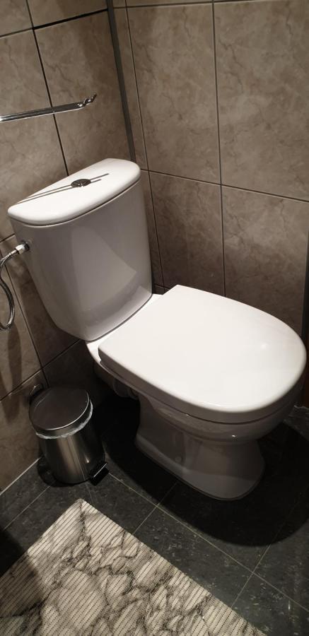 Apartament Zakopane Utrzymany W Stylu Goralskiej Chaty Eksteriør billede