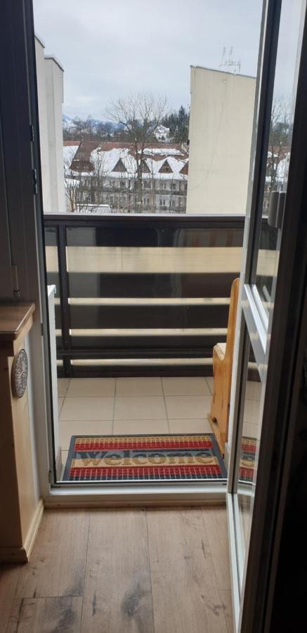 Apartament Zakopane Utrzymany W Stylu Goralskiej Chaty Eksteriør billede