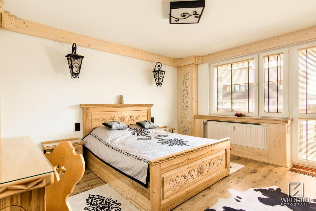 Apartament Zakopane Utrzymany W Stylu Goralskiej Chaty Eksteriør billede