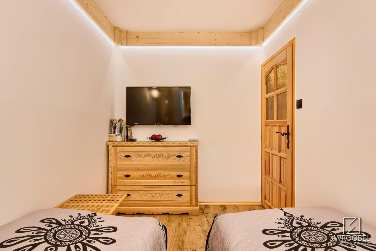 Apartament Zakopane Utrzymany W Stylu Goralskiej Chaty Eksteriør billede